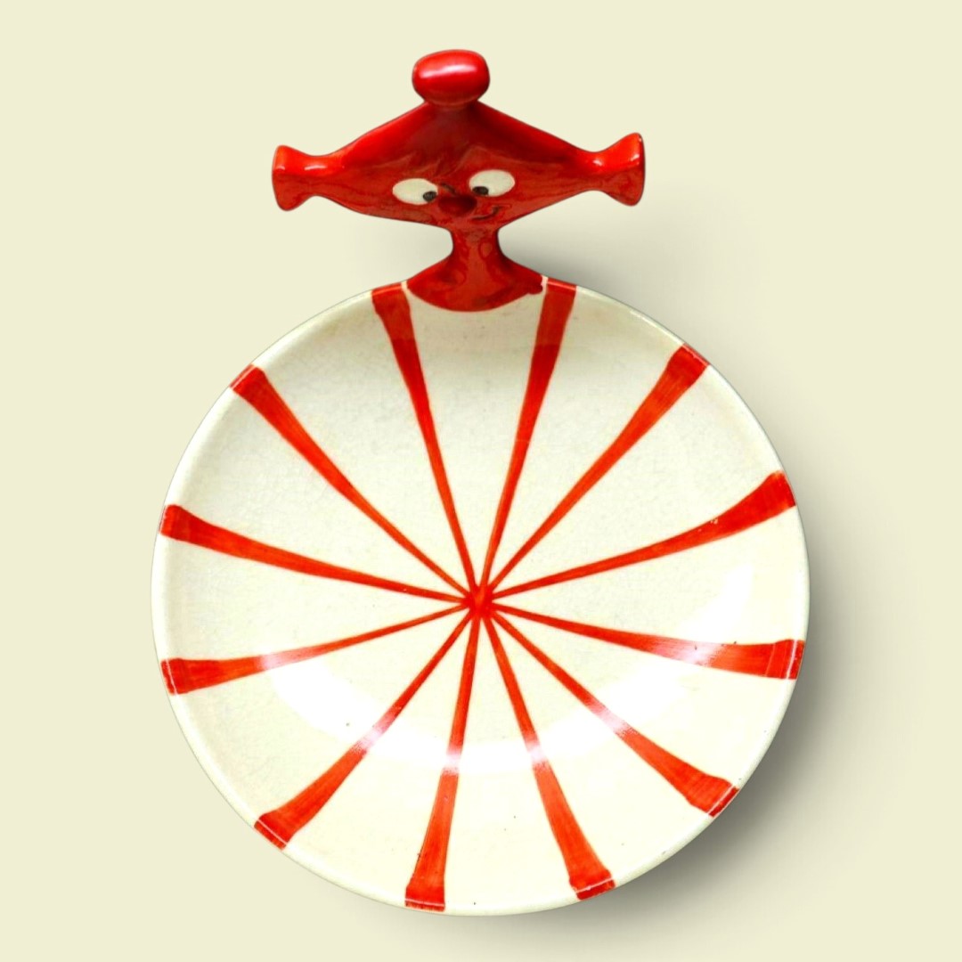 Possible prototype Cherries snack dish, overhead view