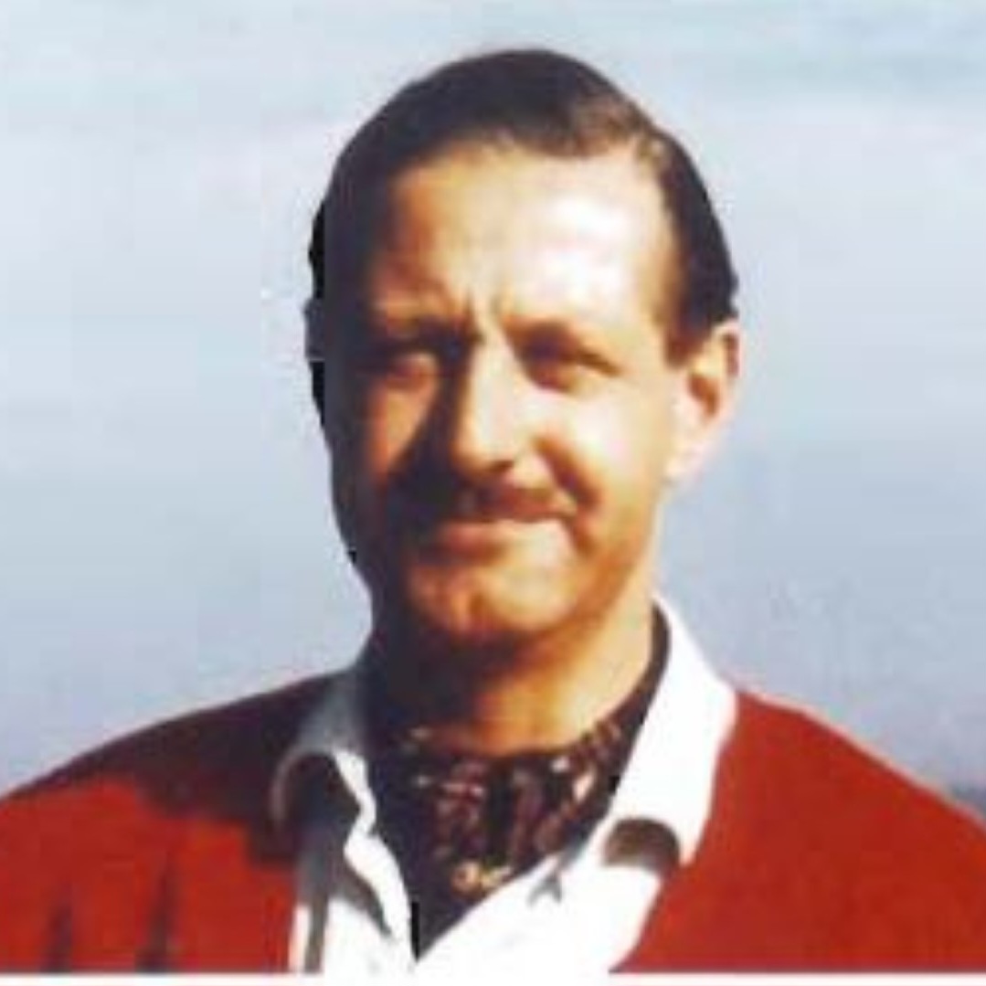 0b. John Buck 1 (Large)