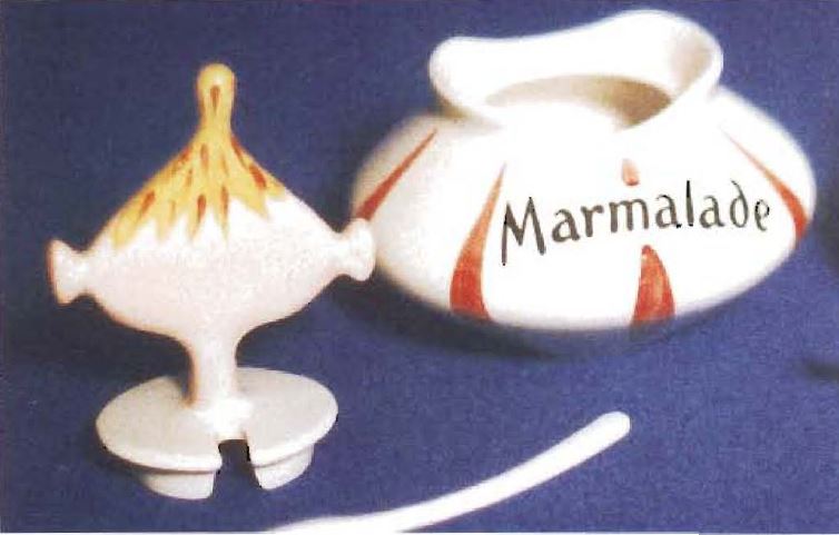 2b. British marmalade jar with spoon notch