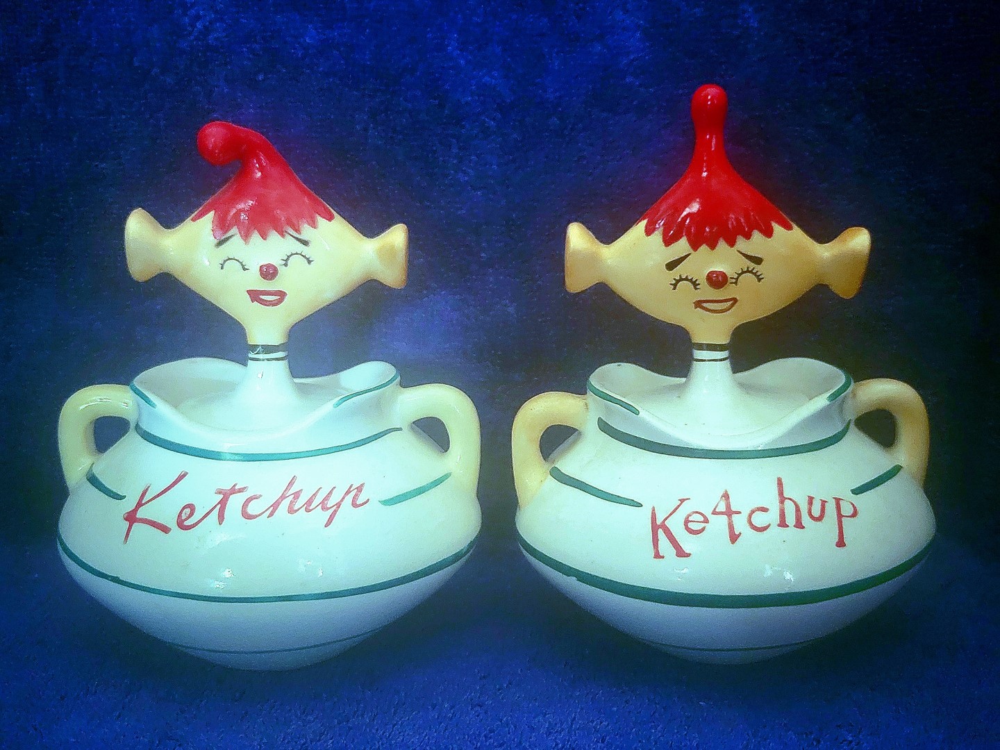 Davar Ketchup jars