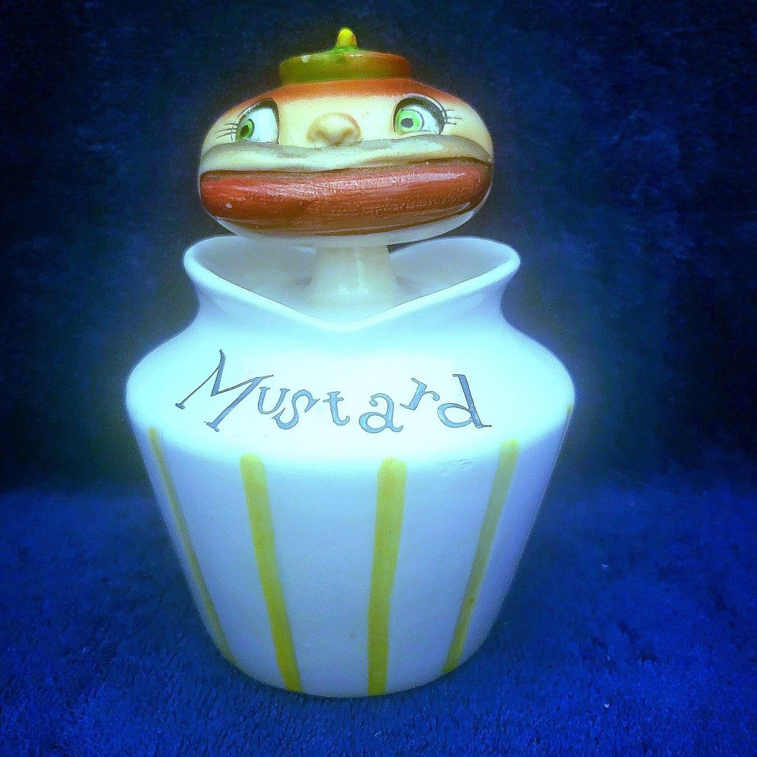 Mustard with Hamburger Head