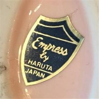Shield-shaped Empress by Haruta label variation.