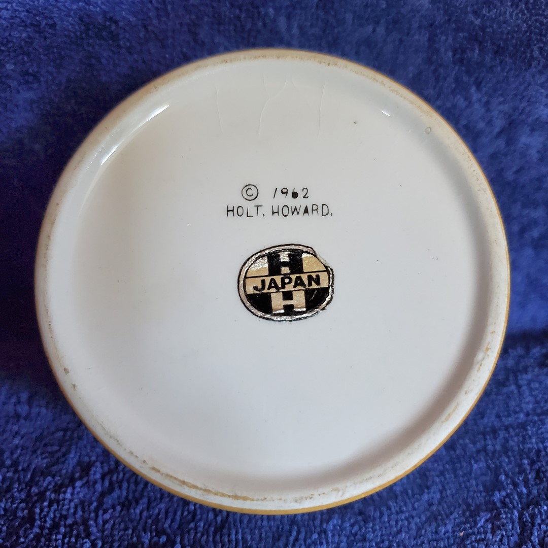 Bottom view.