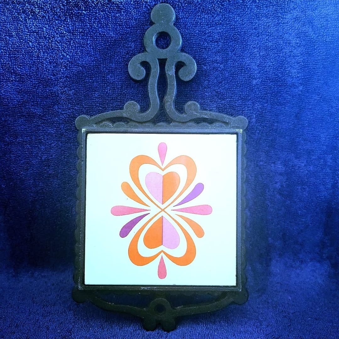 Bucks County trivet hot plate tile