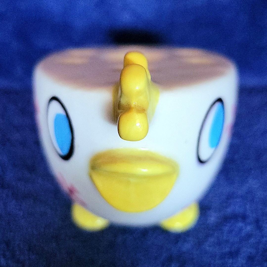 Front view of the candleholder flower frog