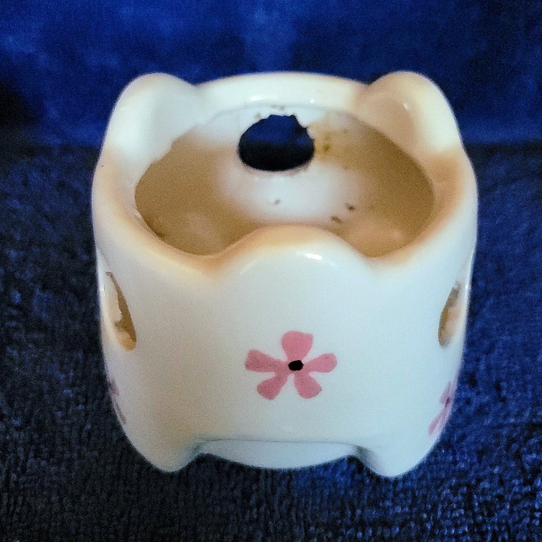 Candle pedestal base of the sauce warmer