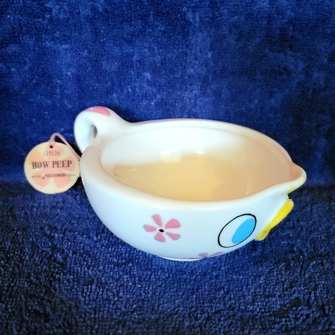 Sauce-warmer bowl with the original hang tag