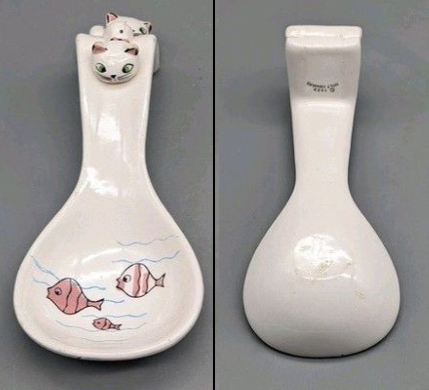 Front and rear views of Cozy Kittens spoon rest.