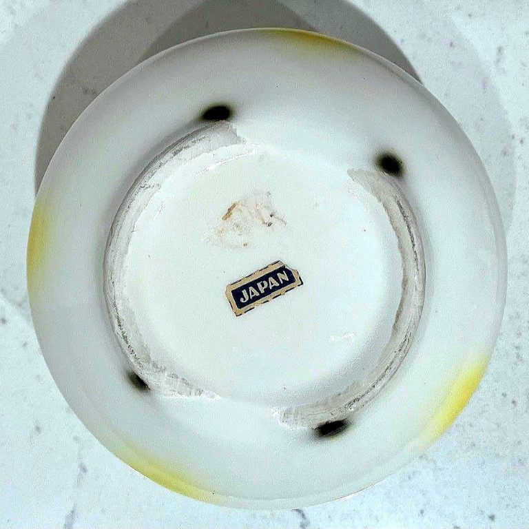 Underside of Cozy Kittens Mustard condiment jar with Japan label.