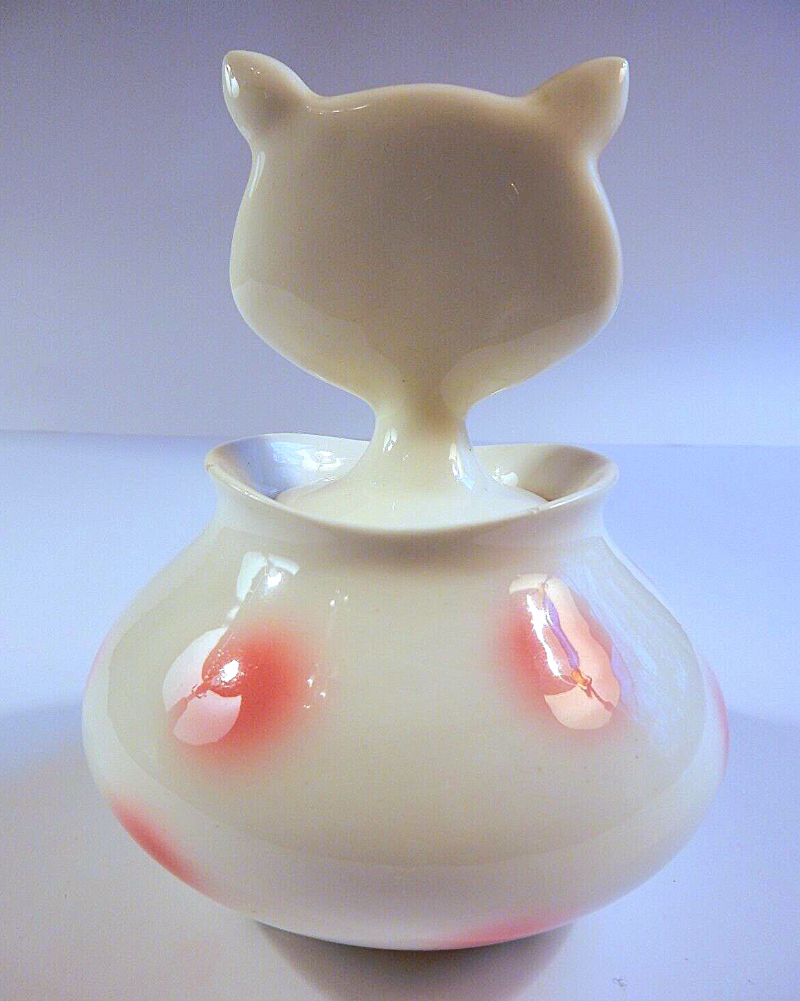 Rear view of Cozy Kittens Jam 'n Jelly condiment jar.