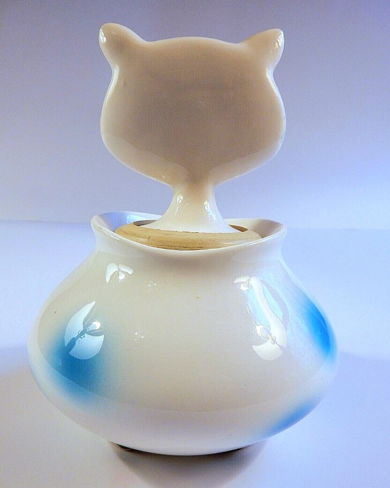 Rear view of Cozy Kittens Instant Coffee condiment jar.