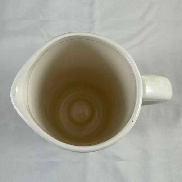 Top view inside Cozy Kittens Meow Pitcher.