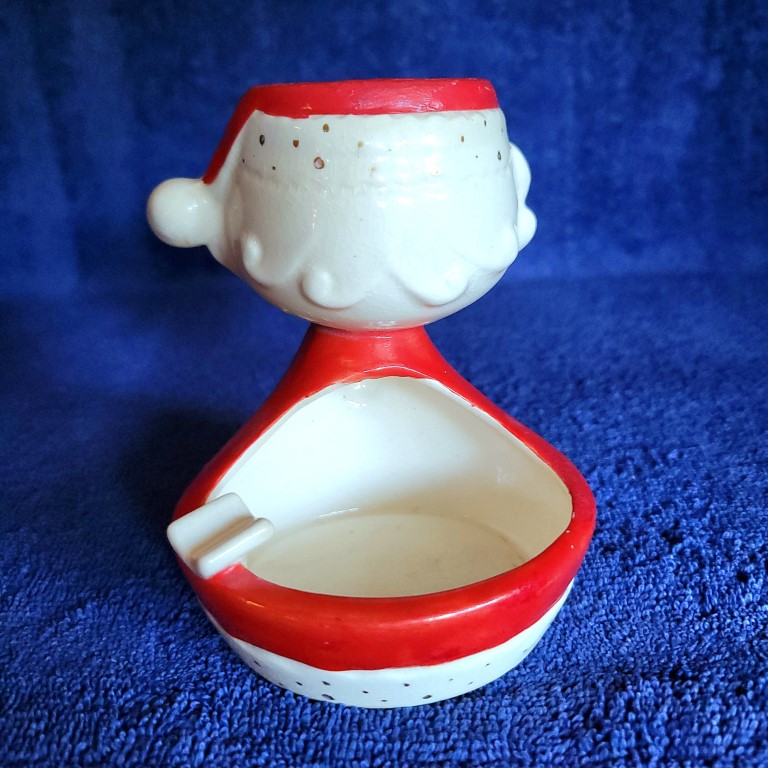 Rear view of Atomic-eye Holt Howard Starry-Eyed Santa Ashtray and Match Holder.